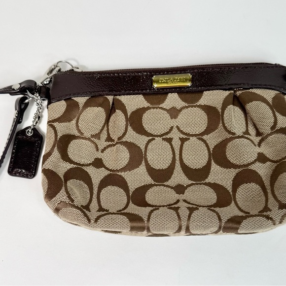 Coach Handbags - Coach Brown Signature Jacquard & Patent Leather Wristlet